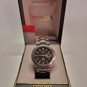 8F33-0030